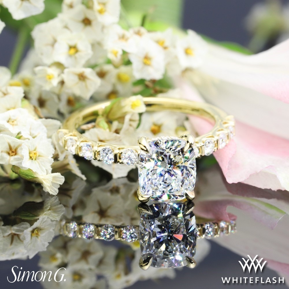 18k Yellow Gold Simon G. Caviar Diamond Engagement Ring